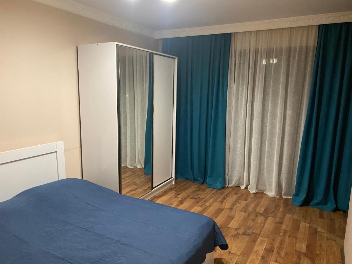 Daniel Sea View Apartment Batumi Exterior photo